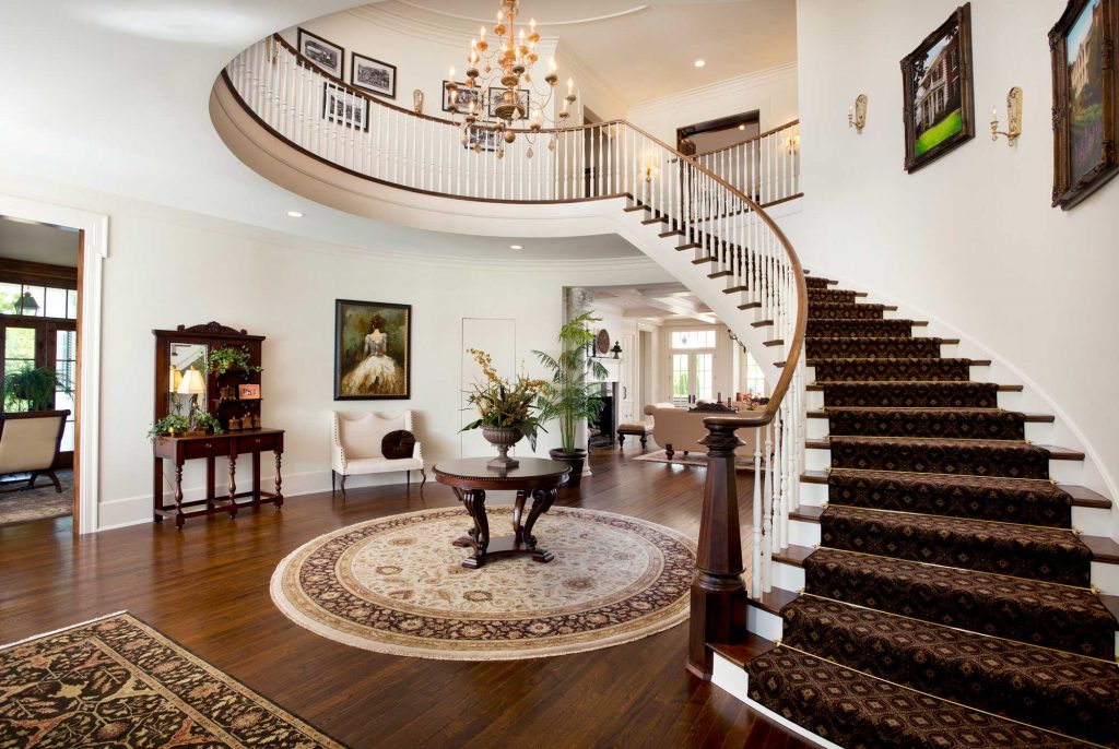 Midtown Hardwood staircase craftsmanship in a Memphis home